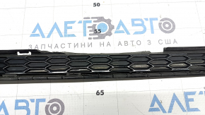 Решетка заднего бампера Kia Sorento 21-26 HEV, PHEV черный глянец, отсутствуют фрагменты, сломаны крепления, треснута