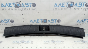 Накладка отвору багажника Kia Sorento 21-26 HEV, PHEV чорна, подряпини, зламані кріплення