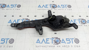 Фонарь заднего бампера левый Kia Sorento 21-24 разбито стекло
