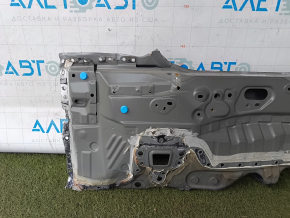 Задняя панель Lexus CT200h 11-17 отпилена, черная