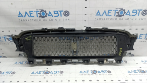 Решетка радиатора grill Lincoln MKZ 17-20 хром, с эмблемой, сколы