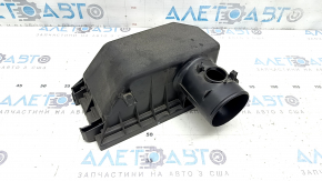 Верхняя крышка корпуса воздушного фильтра Toyota Camry v70 18-23 hybrid без расходомера