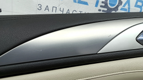 Обшивка дверей картка задня ліва Lincoln MKZ 17-20 бежева, з бежевою вставкою шкіра, підлокітник бежева шкіра, сірий молдинг, верхня частина коричнева, з ручкою, надрив, під хімчистку
