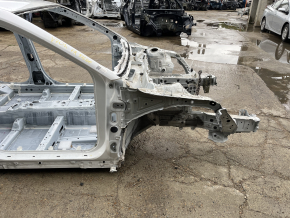 Чверть передня права Toyota Camry v70 18-24 на кузові, біла