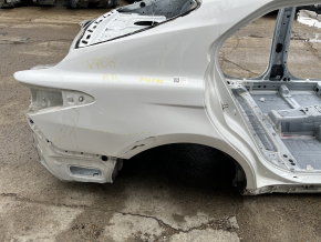 Чверть крило ззаду права Toyota Camry v70 18-24 без BSM, на кузові, біла, прим'ята