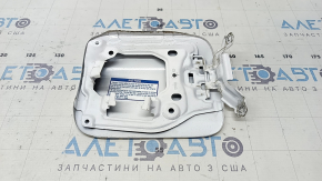 Лючок бензобака Toyota Camry v70 18-24