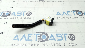 Фишка на модуль srs airbag компьютер подушек безопасности Toyota Camry v70 18-20 hybrid черная