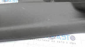 Накладка порога внутренняя задняя правая Audi Q5 8R 13-17 бежевый truffelbeige, царапины