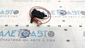 Замок лючка бензобака Audi A3 8V 15-20