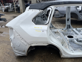 Четверть крыло задняя правая Toyota Rav4 19-20 на кузове, белая, вмятинка