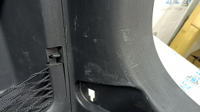 Обшивка арки права Toyota Rav4 19-25 чорна з кишенею та прикурювачем, подряпини.