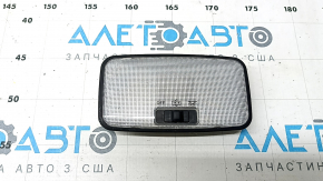 Плафон освітлення задній Toyota Rav4 19 чорний, подряпини.