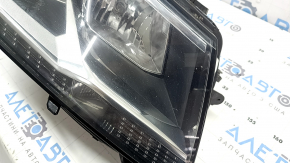 Фара передня права VW Tiguan 18-21 галоген, ДХО LED, під полірування, сколи
