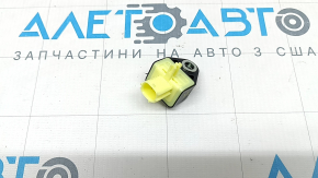 Датчик подушки безпеки центральної стійки правий Lexus ES 19-26