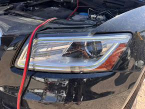 Фара передня ліва в зборі Audi Q5 8R 13-17 рест, ксенон, пісок, жовтий LED