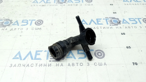Горловина радіатора Lexus ES300h 19-26