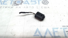 Фішка датчика рівня рідини бачка омивача BMW X2 F39 18-23