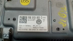 Головное устройство VW Tiguan 18-24 8", 8 кнопок, без навигации, тычка, царапины, отошел экран,  некорректная работа сенсора