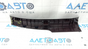 Накладка порога ззаду права внутрішня Lexus ES300h 19-22 коричнева, потерта