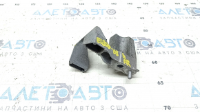 Кронштейн топливной рейки Lexus ES250 ES300h 19-26