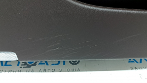 Обшивка двери карточка передняя левая Lexus ES 19-22 кожа коричневая, подлокотник и вставка светло-коричневая кожа, молдинг под темное дерево глянец, с подсветкой, Mark Levinson, под память, без ручки и кнопок памяти, царапины