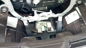 Руль голый Lexus ES 19-22 кожа коричневая, с темным деревом, с подогревом, лепестками и вибромотором, царапины, вмятины