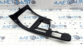 Накладка центральной консоли BMW X1 F48 16-19 черный глянец, потерта