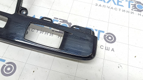 Накладка центральной консоли BMW X1 F48 16-19 черный глянец, потерта