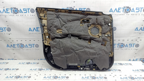 Обшивка двери карточка передняя правая BMW X1 F48 16-22 кожа Sensatec, черная, подлокотник и ручка кожа черная, молдинг алюминий с синей вставкой, с ручкой открывания хром, с подсветкой и сеткой динамика, потерта, погнут молдинг