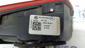 Ліхтар внутрішній кришка багажника правий VW Atlas 21-23 LED