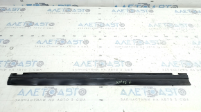 Уплотнитель радиатора нижний BMW X1 F48 16-22 B46