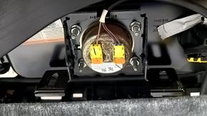Торпедо передняя панель с AIRBAG Ford Mustang mk6 15-20 черная