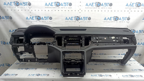 Торпедо передня панель з Airbag VW Atlas 20-23 чорна