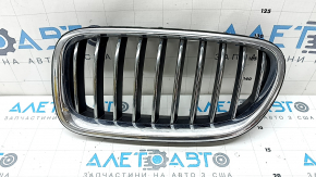 Решетка радиатора grill левая BMW 5 F10 14-16 хром без ночного видения, Base