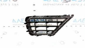Решетка переднего бампера левая VW Touareg 15-17 черная структура