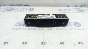 Управление климат-контролем заднего ряда Audi Q7 16-23 под подогрев, царапина