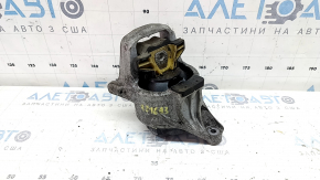 Подушка двигателя левая Audi Q7 16-26 2.0T микротрещины