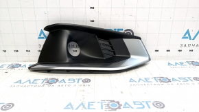 Решетка переднего бампера правая Audi A4 B9 20-25 хром под радар