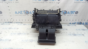 Корпус грубки голий кондиціонер Audi Q7 16-25 3 частини