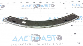 Накладка арки крила задня права Audi Q7 16-19 на двері під R18-R20