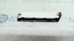Плафон освітлення багажника лівий Audi Q7 16-26 чорний, подряпини