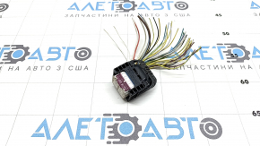 Фішка на блок ECU комп'ютер двигуна BMW 5 G30 17-23 3.0T, біла, 40 пінів
