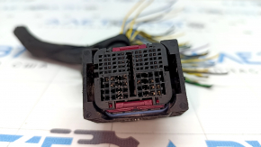 Фішка на блок ECU комп'ютер двигуна BMW 5 G30 17-23 3.0T, чорна, 38 пінів