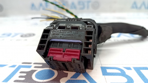 Фішка на блок ECU комп'ютер двигуна BMW 5 G30 17-23 3.0T, чорна, 38 пінів