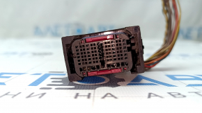Фішка на блок ECU комп'ютер двигуна BMW 5 G30 17-23 3.0T чорна, 20 пінів