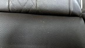 Водительское сидение BMW 5 G30 17-23 с airbag, электрическое, подогрев, вентиляция, массаж, память, кожа темно-коричневая, Komfort, надломано крепление накладки, потерто