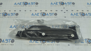 Уплотнитель крыла капот-крыло левый Audi A3 8V 15-20 4d