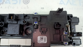 Блок запобіжників ВВБ Ford Fusion MK5 13-20 plug-in