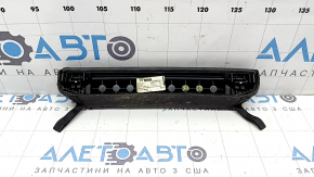 Вставка Isofix заднього ряду 2 ряди сидінь центральне Audi Q7 16-18 шкіра чорна, під хімчистку
