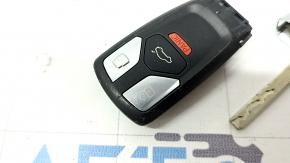 Ключ smart Audi Q7 16-22 4 кнопки, царапины, тычки, потерт